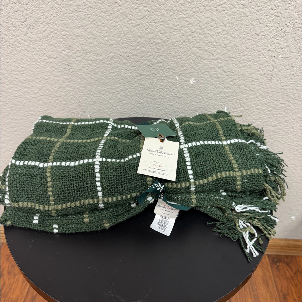 NWT HEARTH & HAND THROW BLANKET 100%‎ cotton